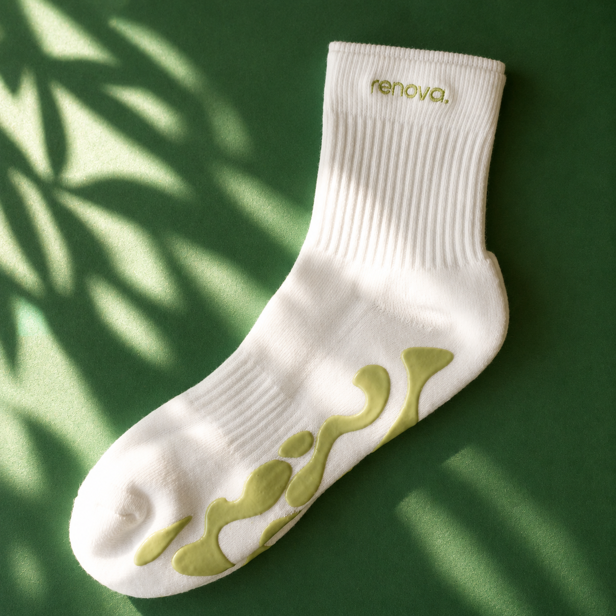 Grip Socks "Sage Green Pattern"